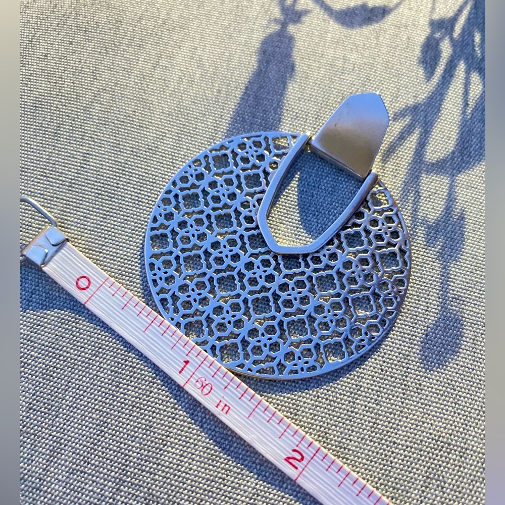 Kendra Scott Diane Drop Silver Rhodium Plated Filigree Statement Earrings - Picture 8 of 9
